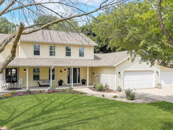 608 South St, Deforest, WI 53532