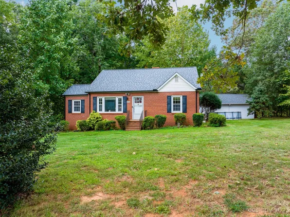 3225 S State Highway 16, Maiden, NC 28650