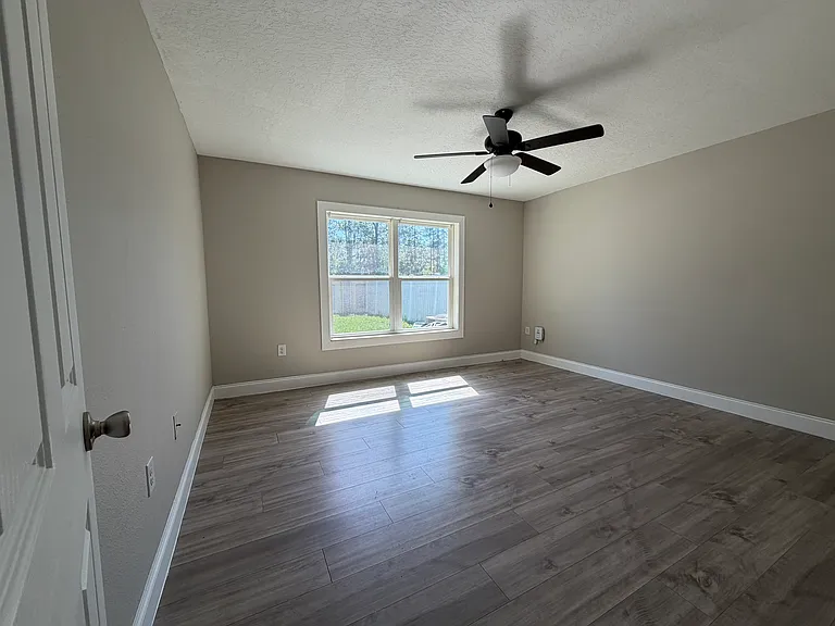2835 Mosshire Cir — Photo 8