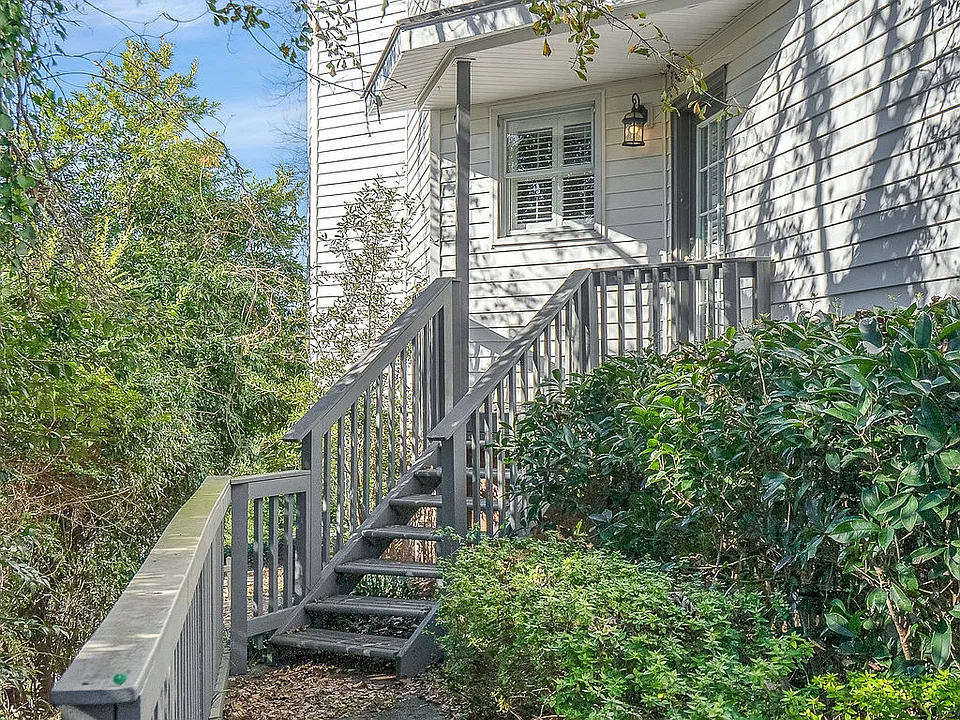 101 Colleton Ave SW