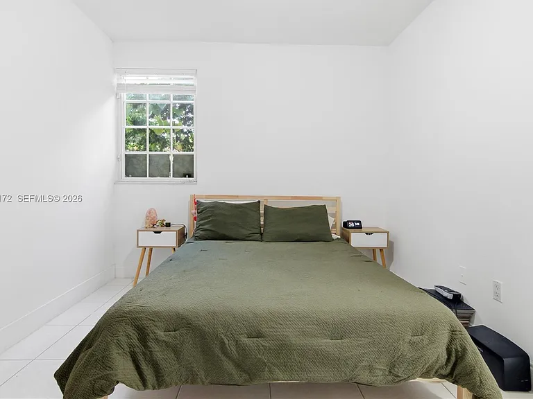 536 NE 62nd St #1 — Photo 18
