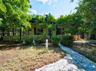101 Little Barton Dr, Dripping Springs, TX 78620