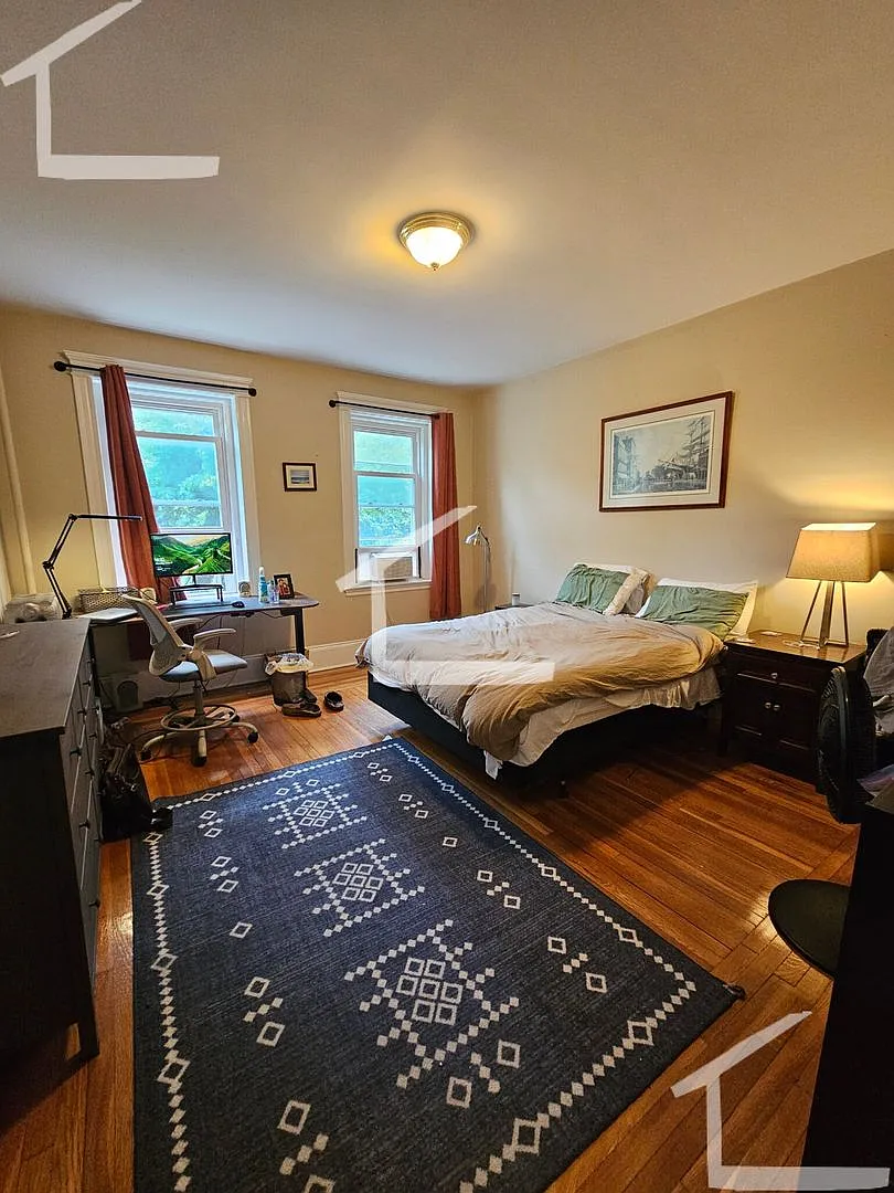 1 Euston St #2B Brookline MA 02446 — Photo 2
