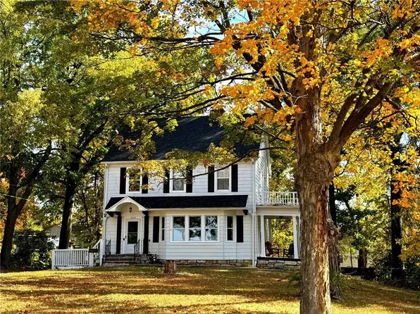 5225 Blue Ridge Blvd, Raytown, MO 64133
