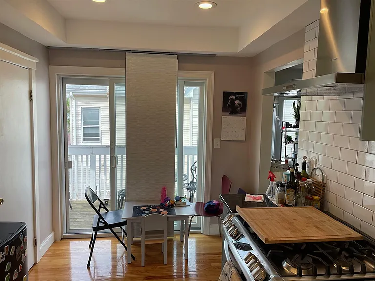 33 High St #1 — Photo 12