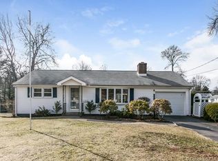 5 Cedar St, Wethersfield, CT 06109