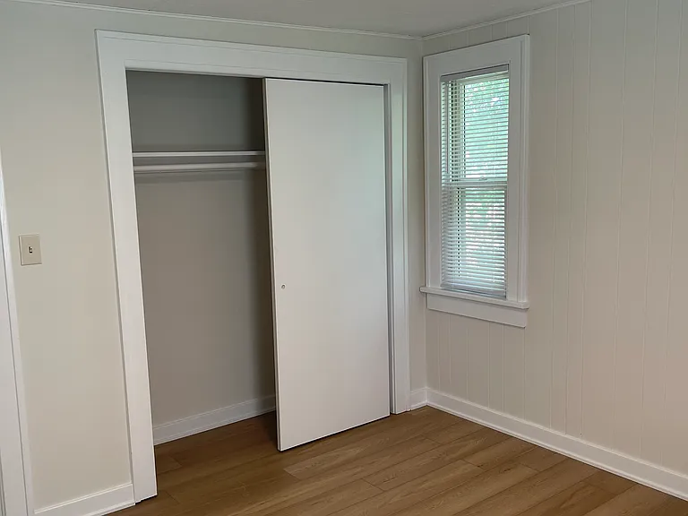 884 Orlando Ave SE — Photo 18