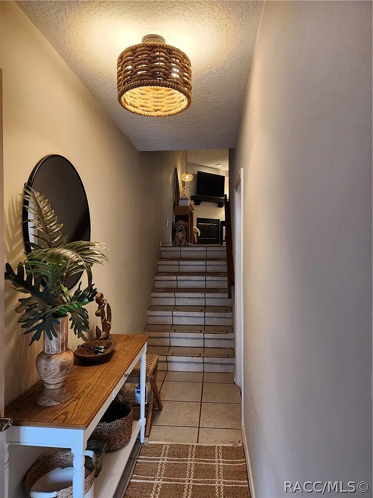2 bed, 2.0 bath, 1196 sqft, $3,400 — Photo 4