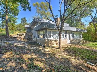 115 N Lake Shore Dr, Decatur, IL 62521