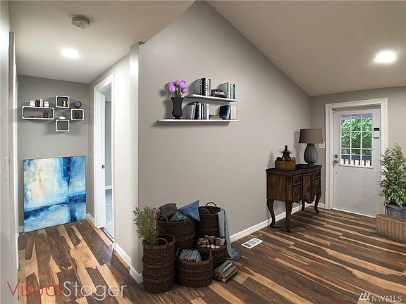 3rd image of 12725 Marine Dr