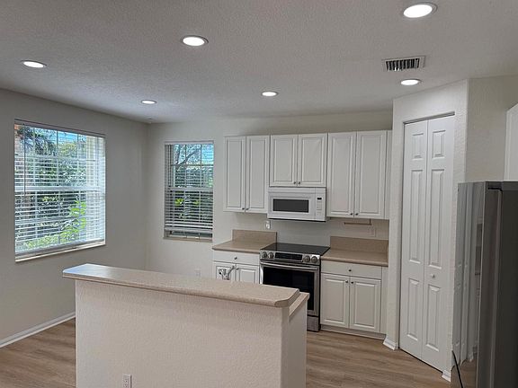 3rd image of 4456 Regal Ct