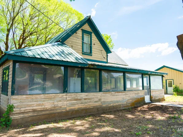2909 Salubria Rd, Cambridge, ID 83610