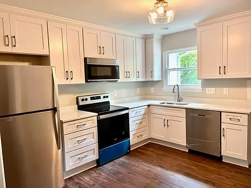 140 Forsyth Dr #A Photo 1