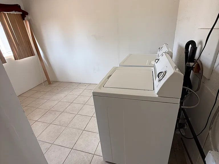 3354 W Avenue L4 — Photo 13