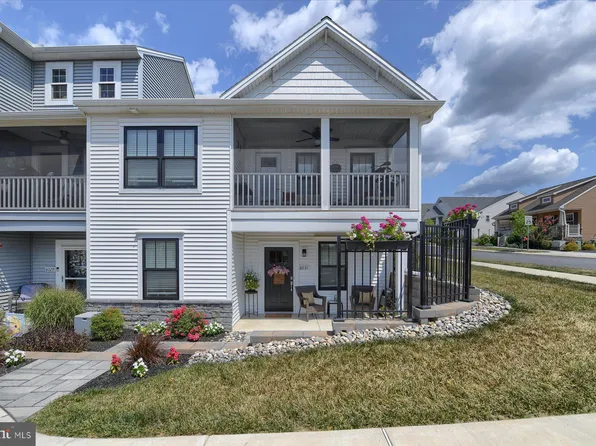 6031 Revolution Rd, Harrisburg, PA 17111