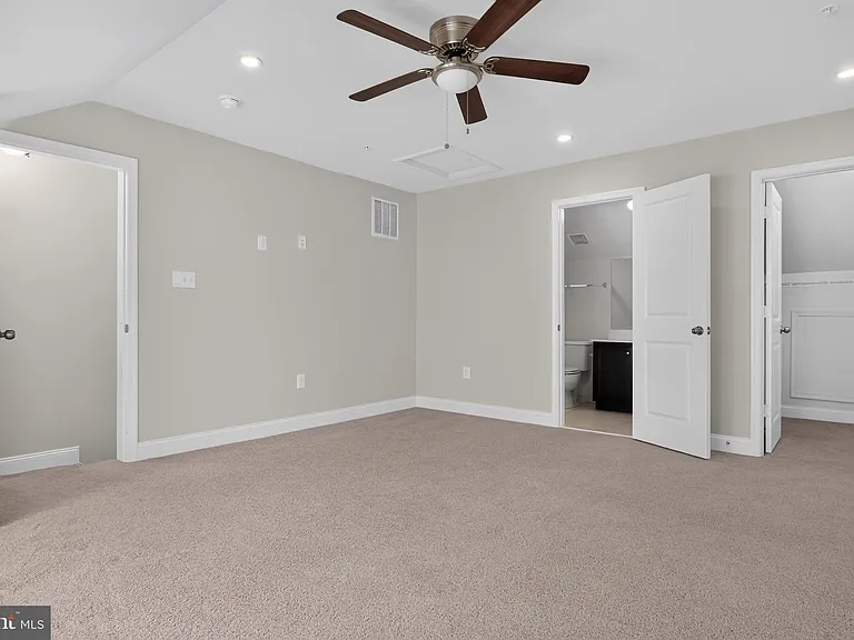 12241 Bluffwood Ter — Photo 22