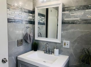 6056 Fountain Ave, Los Angeles, CA 90028