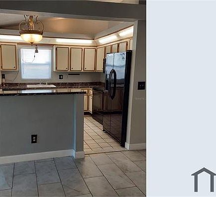 3rd image of 11419 Smokethorn Dr
