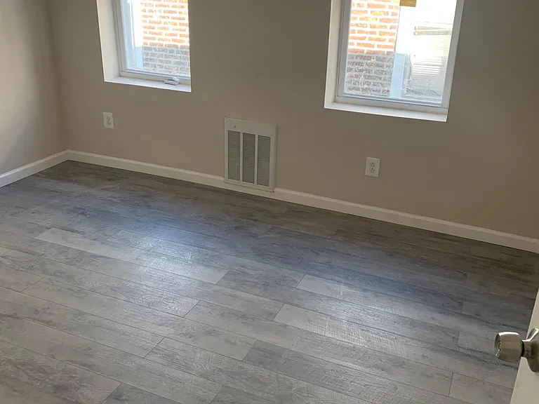 6105 W Jefferson St #3 — Photo 11