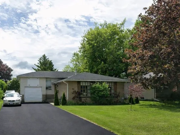 30 Parkview Dr, Orangeville, ON L9W 1T3