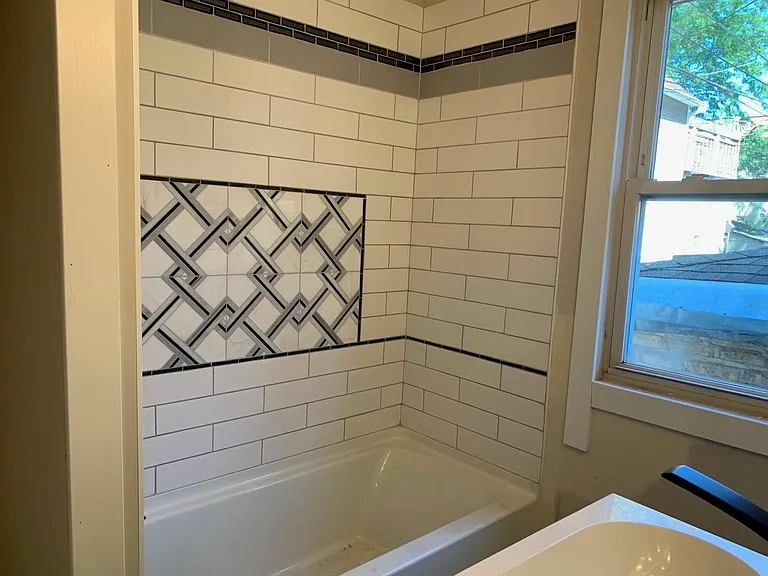2418 N Washtenaw Ave #2418 — Photo 20