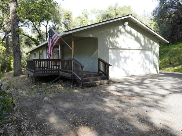 9280 Highway 26, Mokelumne Hill, CA 95245