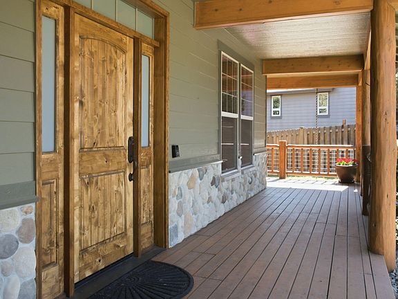 5th image of 20483 SE Blue Ridge Ln