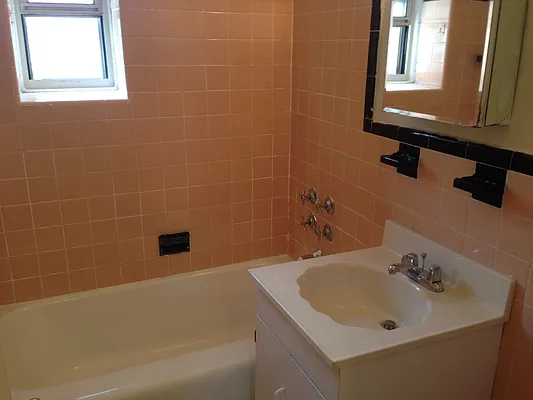 Rented by Showcase Realty | media 6