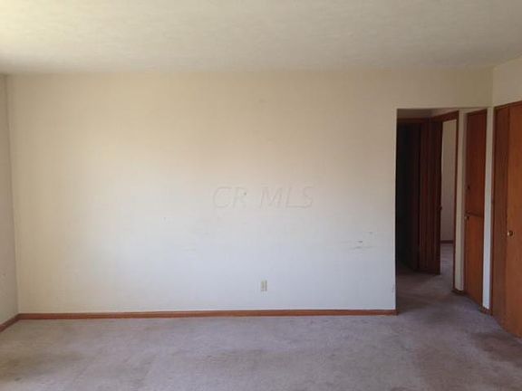3rd image of 6455 Kildale Sq W