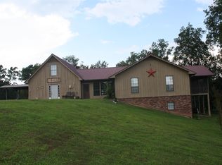 7015 Story Rd, Collinwood, TN 38450