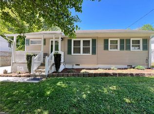 716 Hardeman St, Thomasville, NC 27360