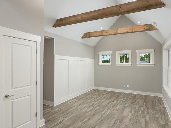 2nd image of 3223 Parkstone Pl