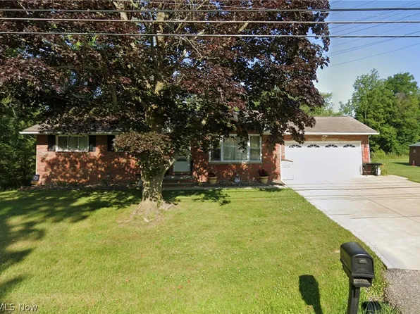 7492 Engle Rd, Middleburg Heights, OH 44130