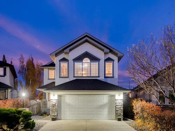 763 W Cimarron Close, Okotoks, AB T1S 1X3