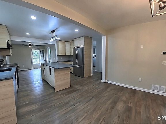 2nd image of 1 Mayflower Court
