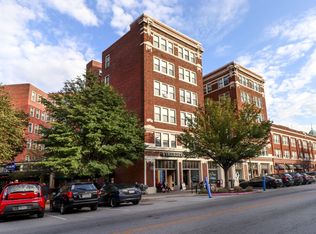 450 Massachusetts Ave APT 201, Indianapolis, IN 46204