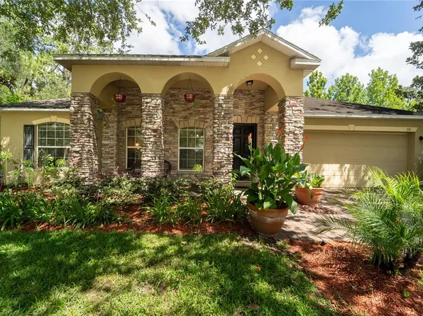 101 Los Arbor Dr, Deland, FL 32724