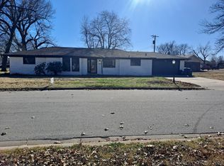 8648 E 30th St, Tulsa, OK 74129