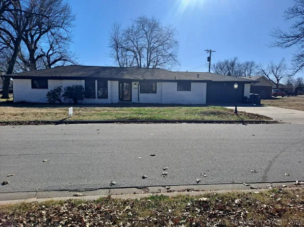 8648 E 30th St, Tulsa, OK 74129