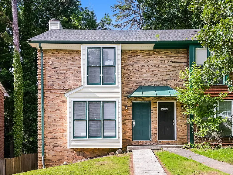 5353 Ridgemere Ct — Photo 1