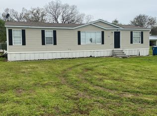 503 S Avenue C, Wortham, TX 76693