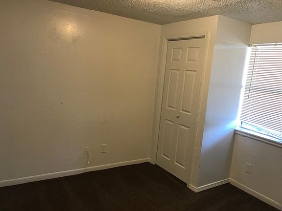 Master bed room