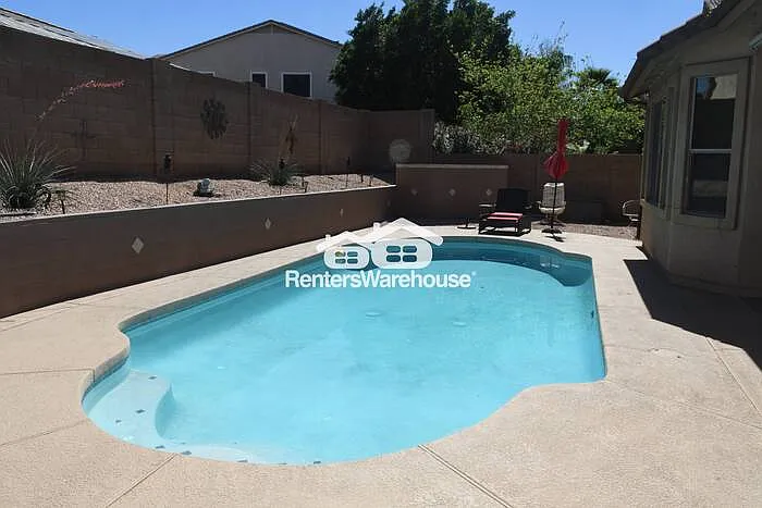 6027 N 133rd Dr — Photo 18