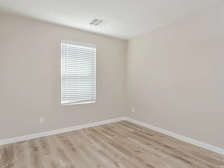 993 Pebble Lake St — Photo 14