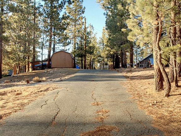 2nd image of 414 Castella Ln