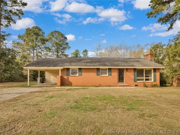 409 College Dr, Raeford, NC 28376