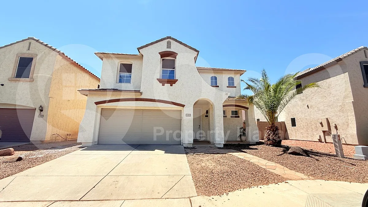4 bed, 3.0 bath, 1695 sqft, $2,150 — Photo 2