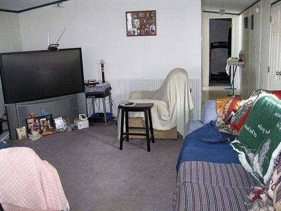 5th image of 22492 Las Palmas Cir W