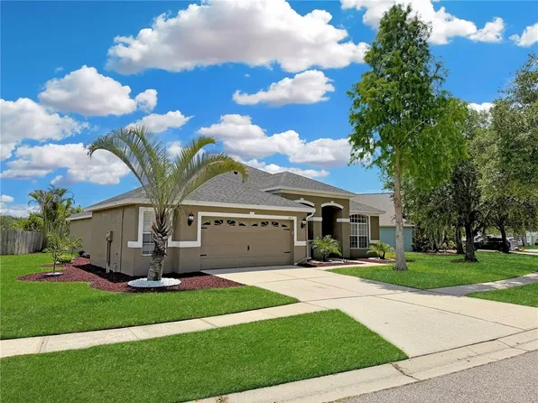 6817 Cromwell Garden Dr, Apollo Beach, FL 33572