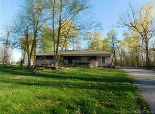1417 S Jackson St, Salem, IN 47167